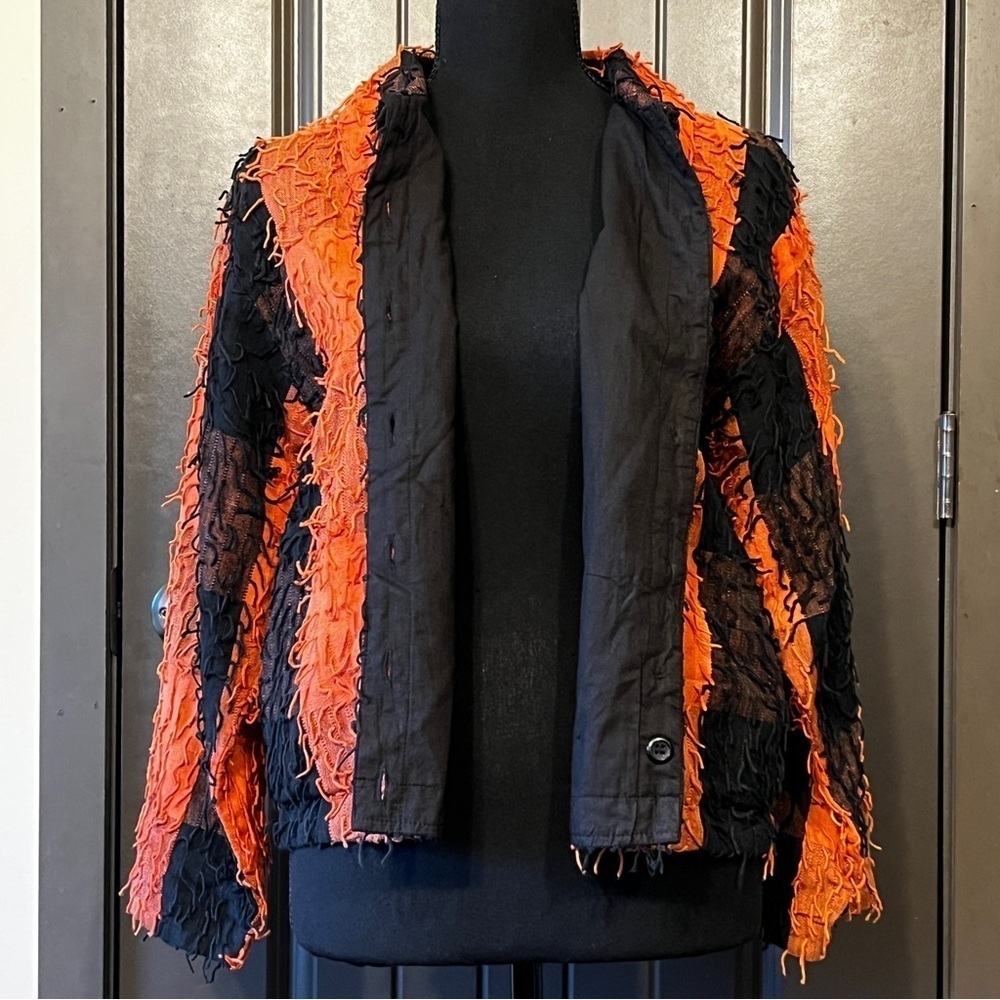 NWT VINTAGE SILVER STREAM Black and Orange Fuzzy Jacket, Size Small - Picture 5 of 7